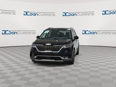 2022 Kia Carnival SX