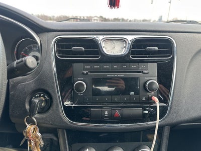2012 Chrysler 200 LX