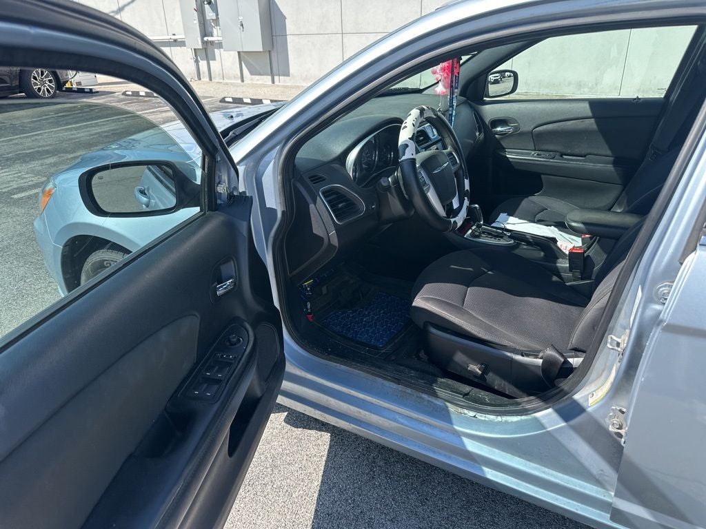 2014 Chrysler 200 Touring