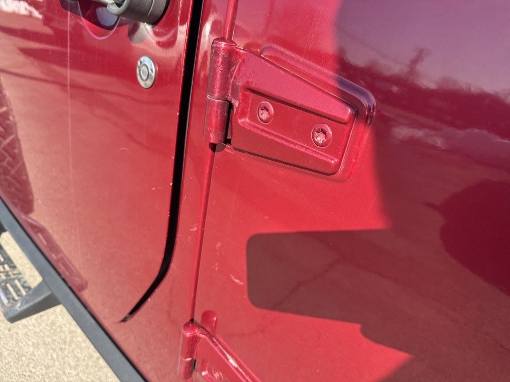 2012 Jeep Wrangler Unlimited Sahara