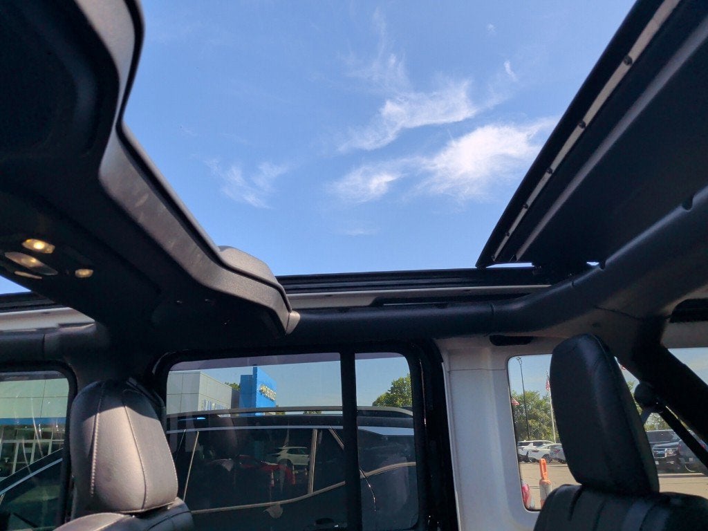 2023 Jeep Wrangler Altitude