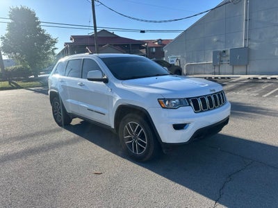 2020 Jeep Grand Cherokee Laredo