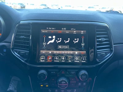 2020 Jeep Grand Cherokee Laredo