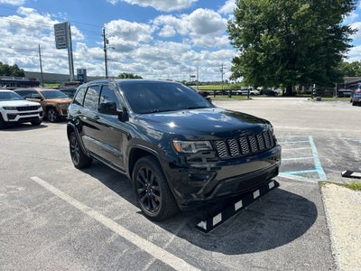 2020 Jeep Grand Cherokee Altitude