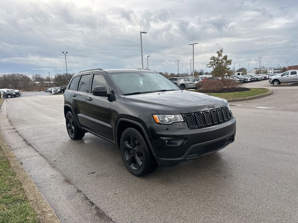 2020 Jeep Grand Cherokee Laredo E