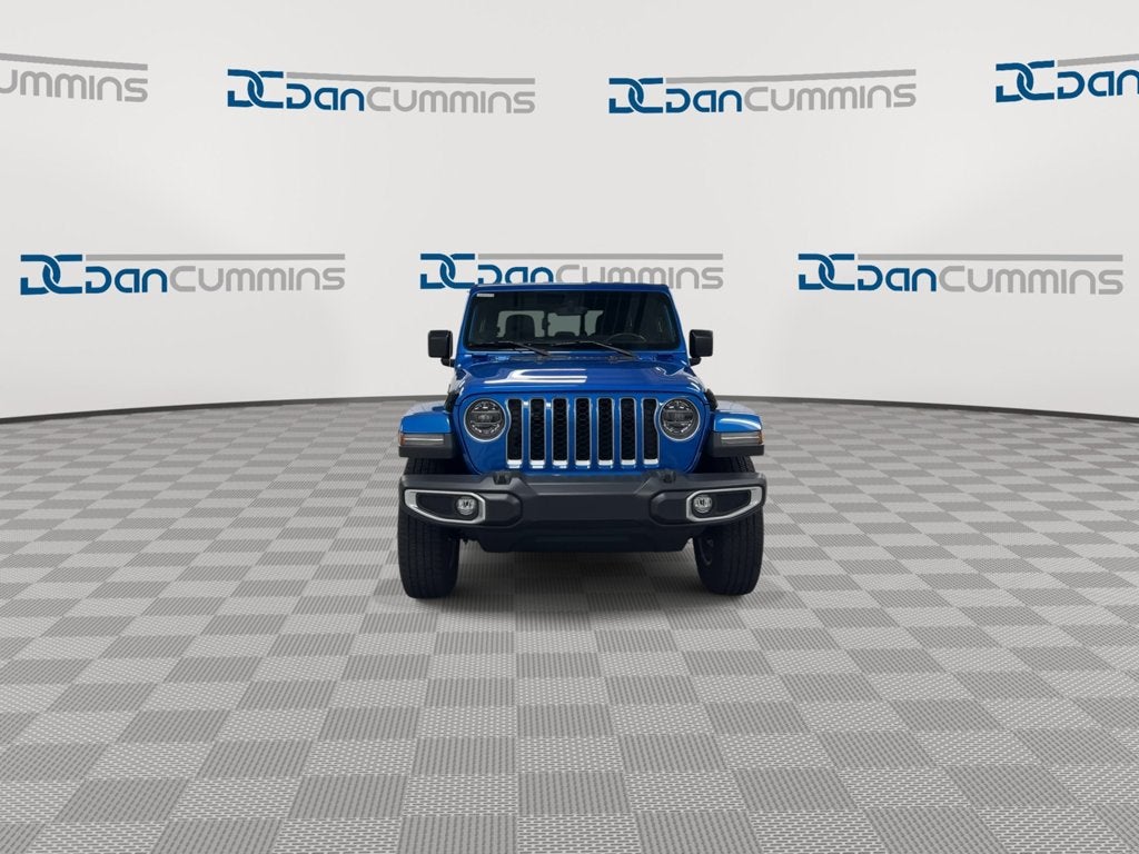 2022 Jeep Gladiator Overland