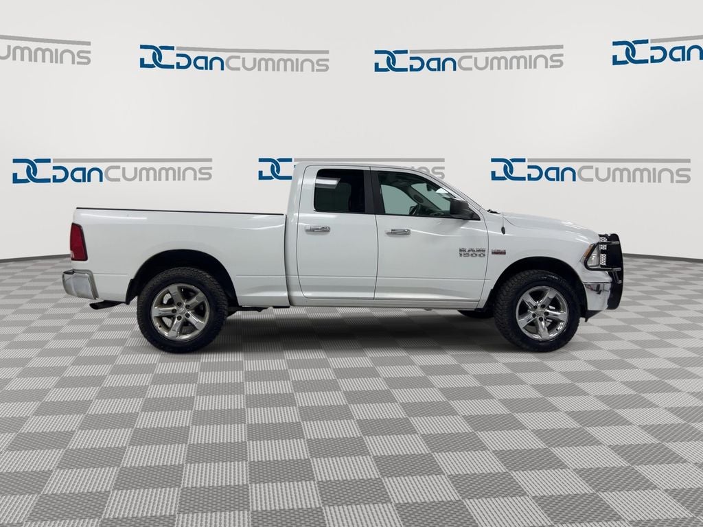 2016 RAM 1500 SLT