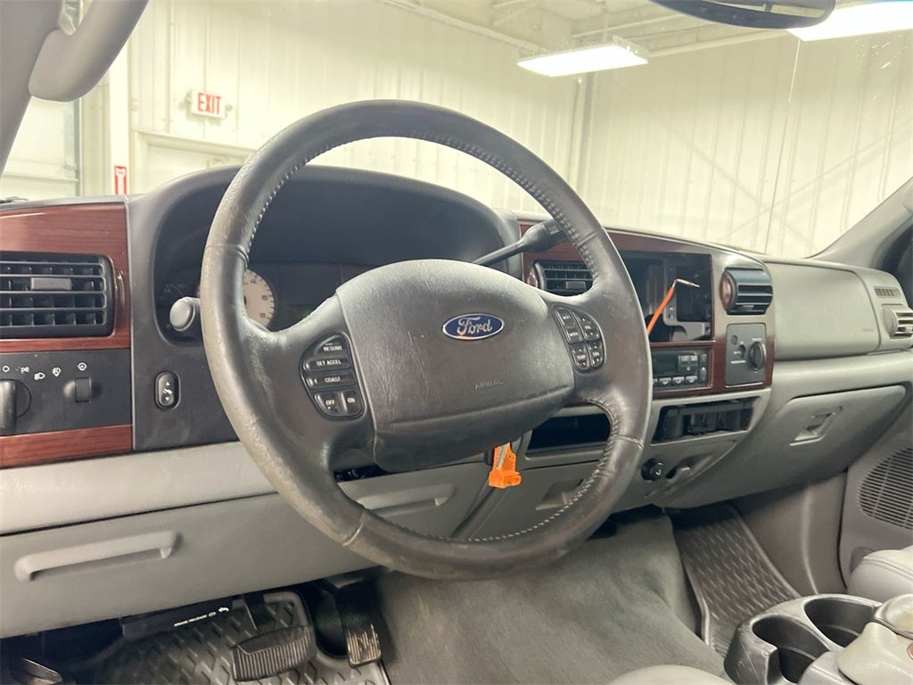 2005 Ford F-250SD Lariat