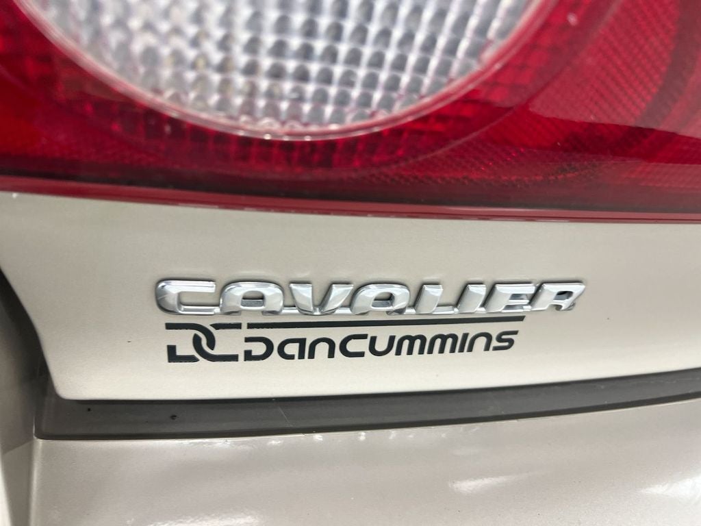 2004 Chevrolet Cavalier Base