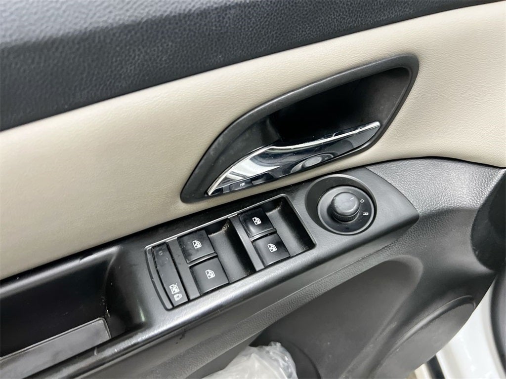 2013 Chevrolet Cruze LS