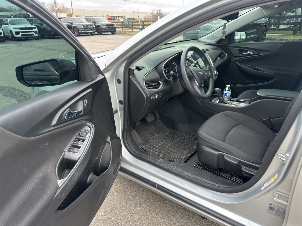 2020 Chevrolet Malibu LS