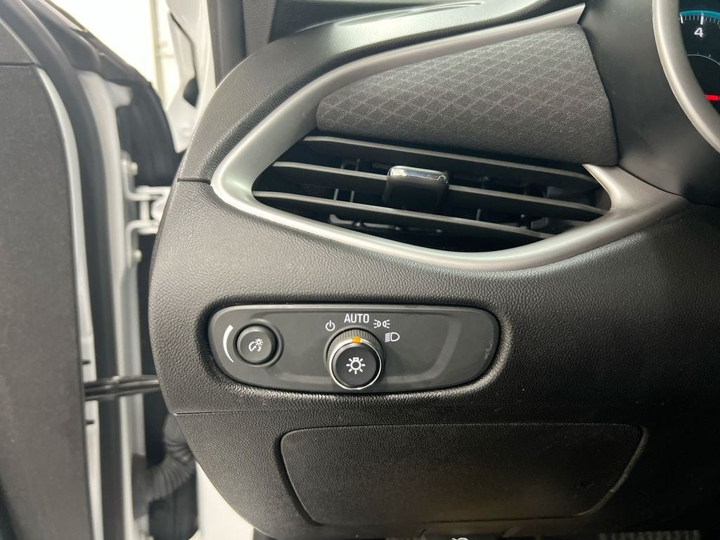 2021 Chevrolet Malibu LS