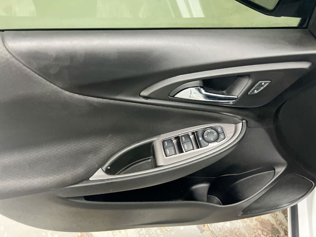 2021 Chevrolet Malibu LS