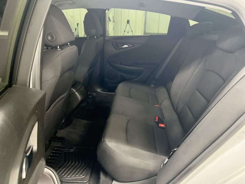 2021 Chevrolet Malibu LS