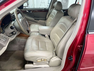 2003 Cadillac DeVille Base