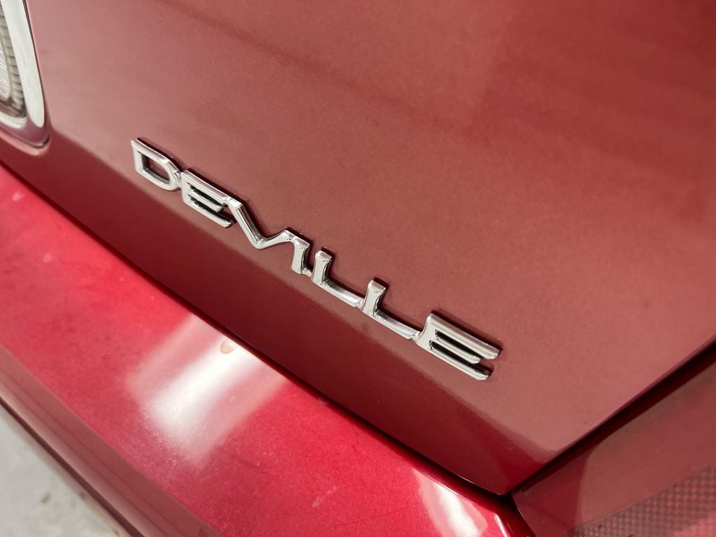 2003 Cadillac DeVille Base