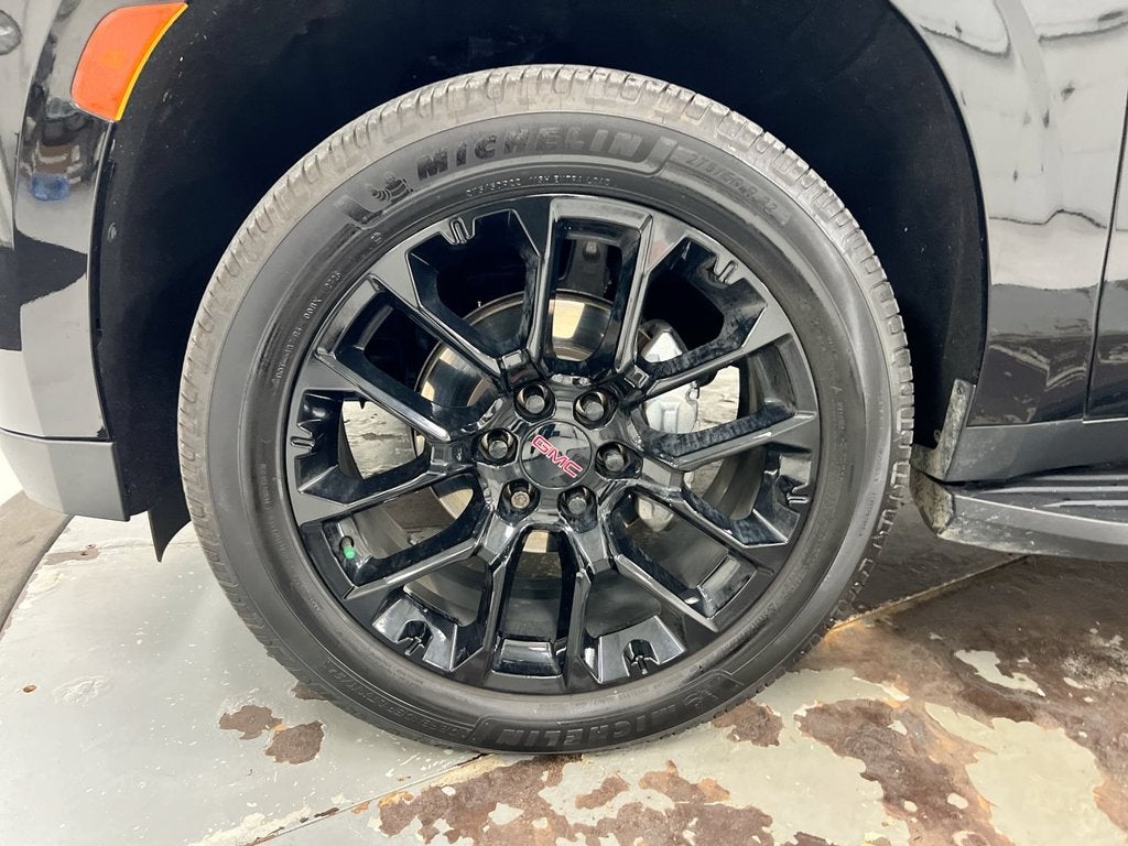 2022 GMC Yukon SLE