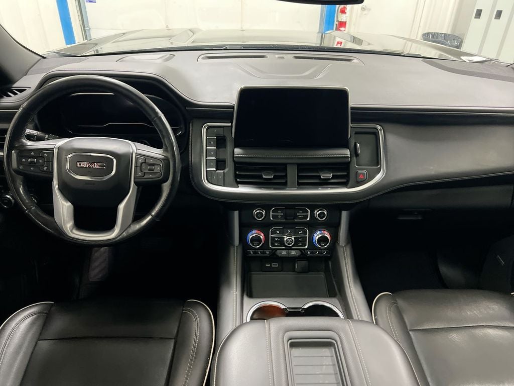 2022 GMC Yukon XL SLT