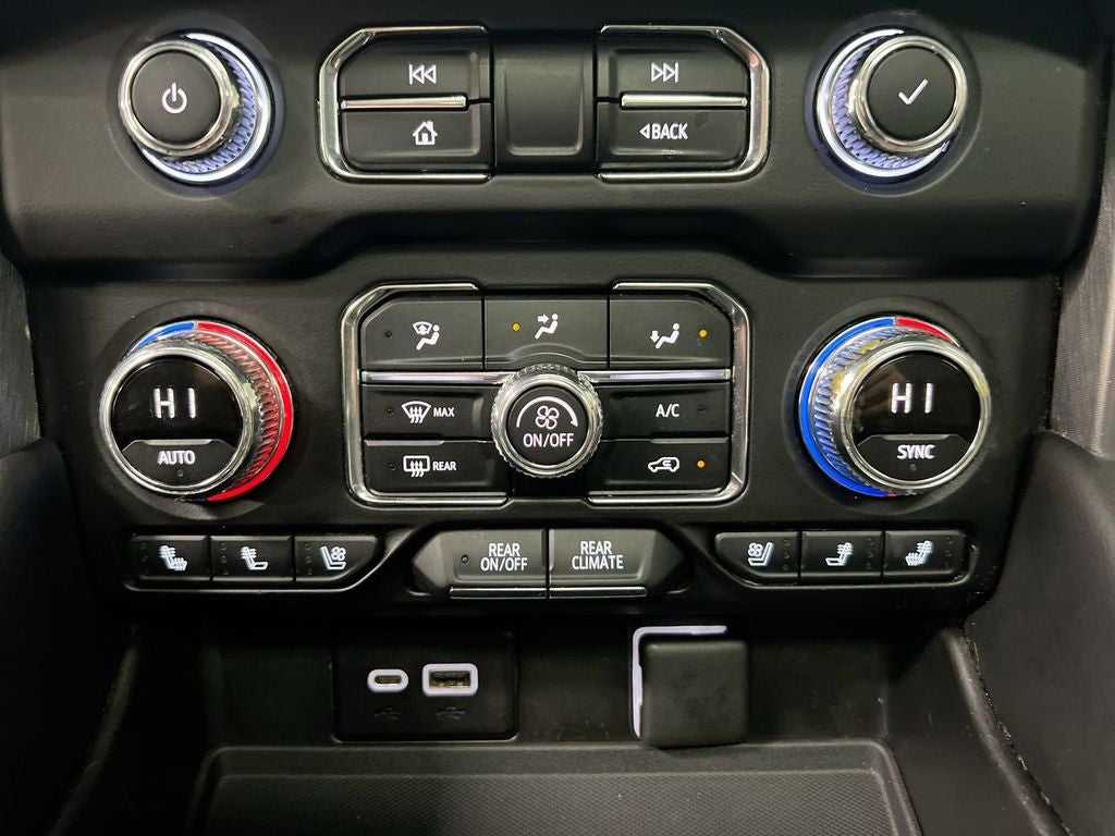 2022 GMC Yukon XL SLT