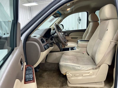 2011 GMC Yukon XL SLE 1500