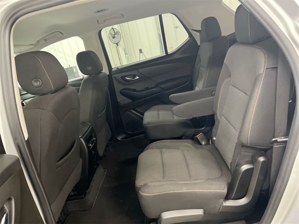 2021 Chevrolet Traverse LT