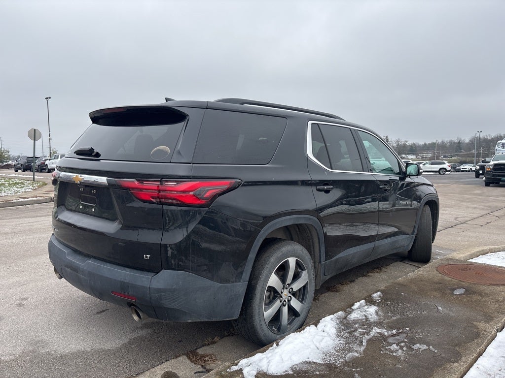 2023 Chevrolet Traverse LT Leather