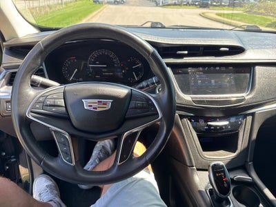 2018 Cadillac XT5 Premium Luxury