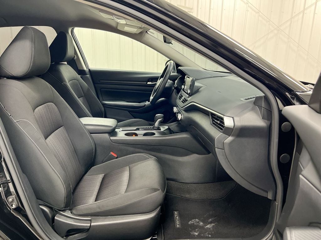 2022 Nissan Altima 2.5 S