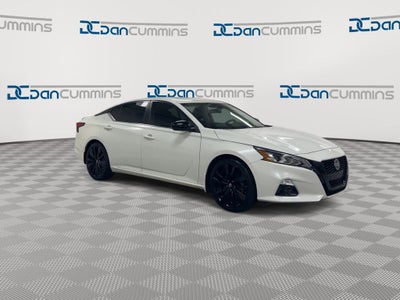 2022 Nissan Altima 2.5 SR