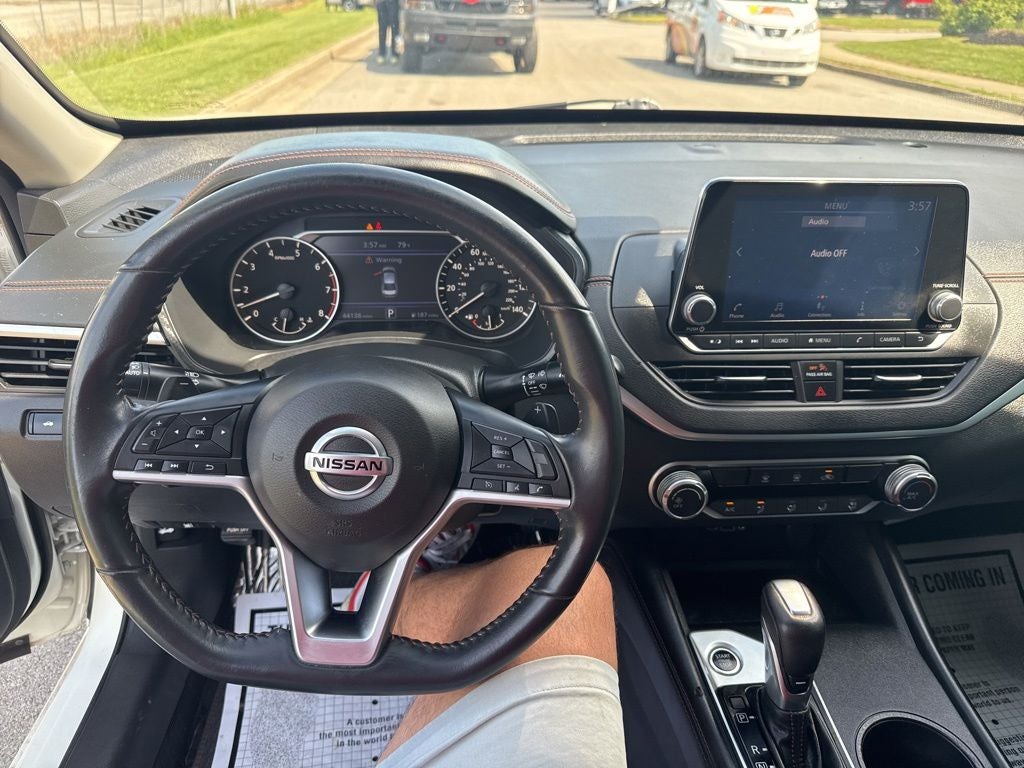 2022 Nissan Altima 2.5 SR