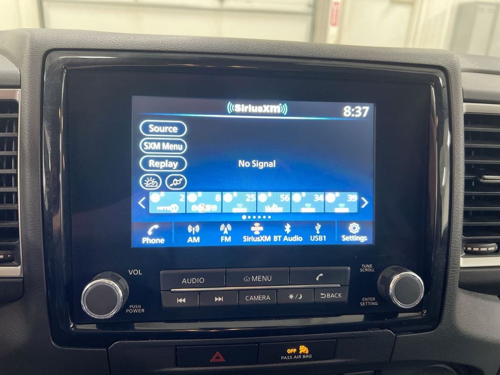 2022 Nissan Frontier SV