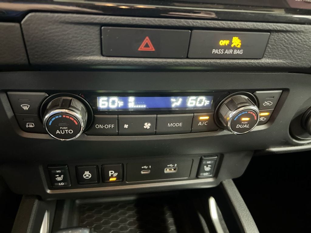 2022 Nissan Frontier SV