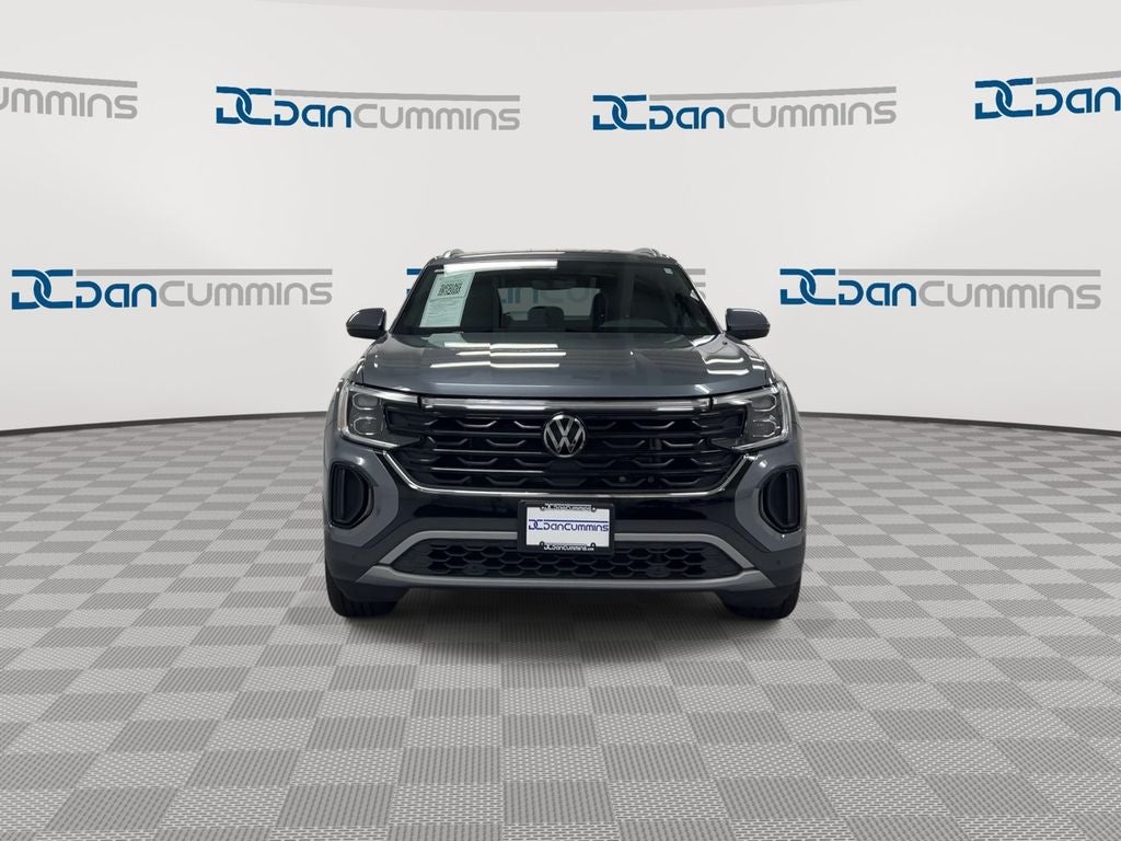 2025 Volkswagen Atlas Cross Sport 2.0T SE w/Technology