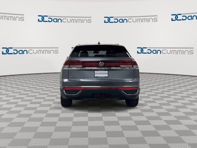 2025 Volkswagen Atlas Cross Sport 2.0T SE w/Technology