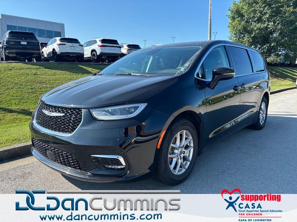2024 Chrysler Pacifica Touring L