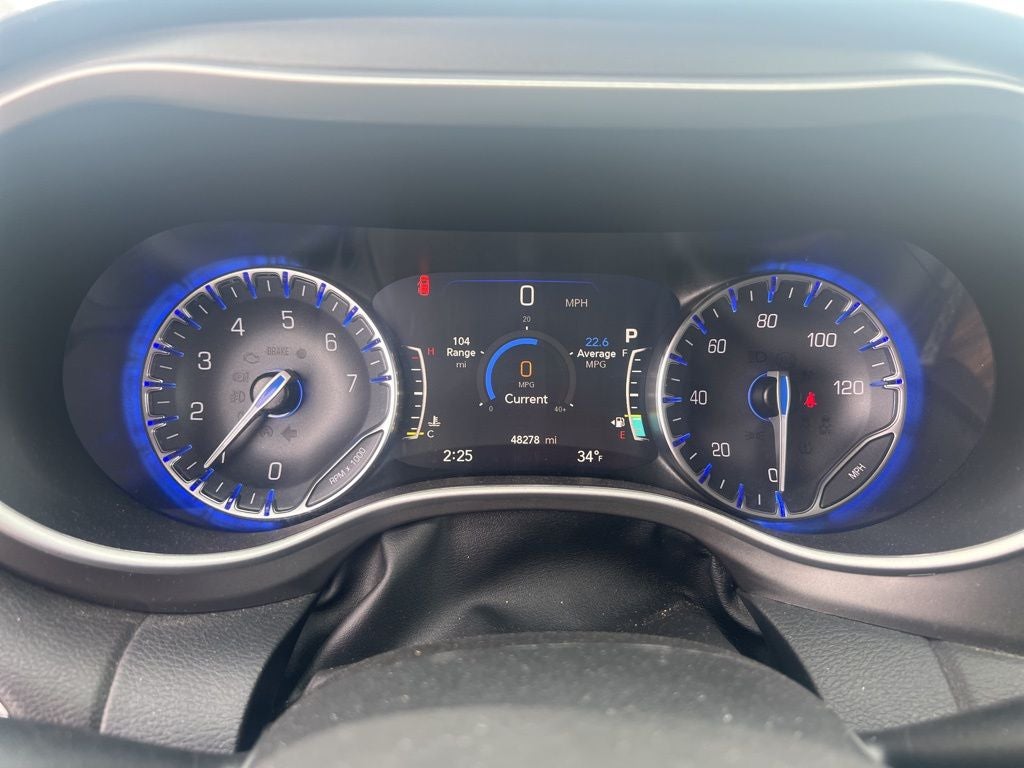 2024 Chrysler Pacifica Touring L