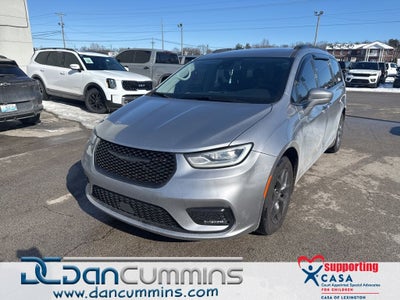 2021 Chrysler Pacifica Touring