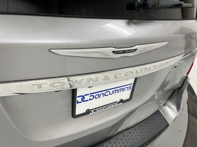 2015 Chrysler Town & Country S