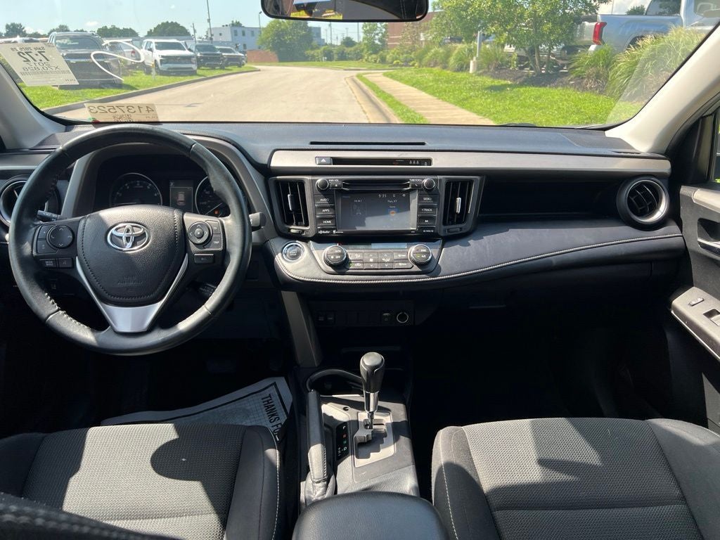 2017 Toyota RAV4 XLE