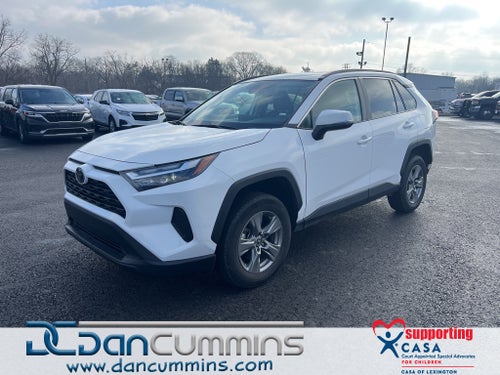 2024 Toyota RAV4 XLE