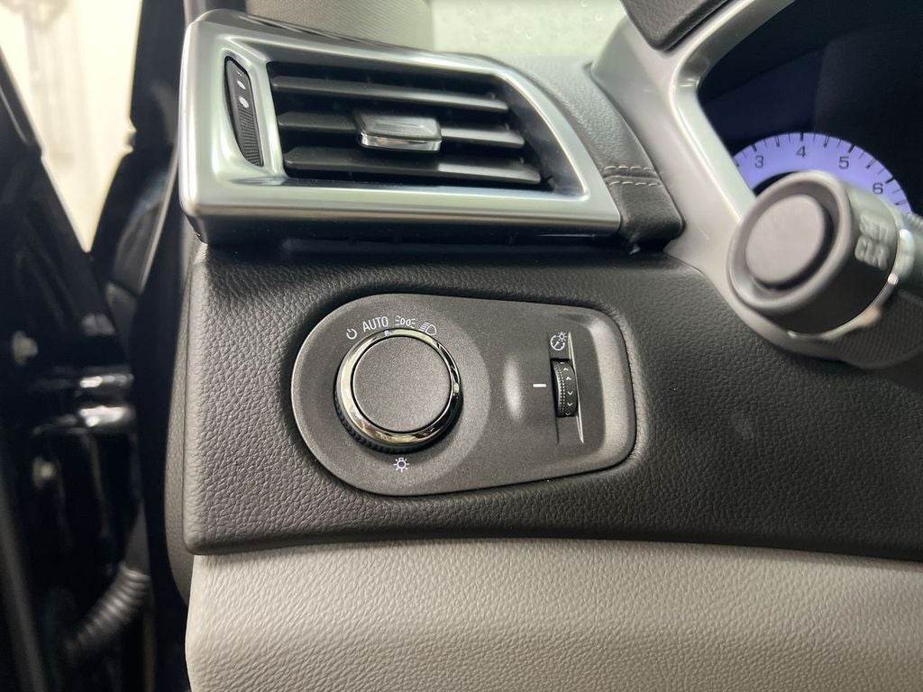 2011 Cadillac SRX Luxury