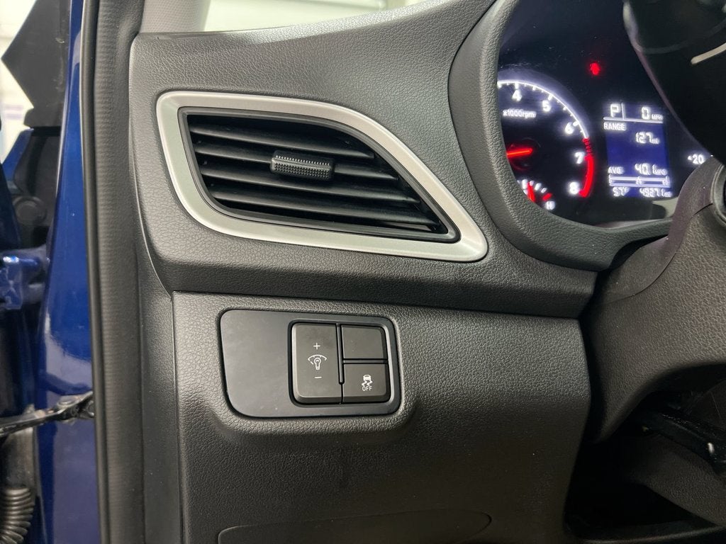 2022 Hyundai Accent SE