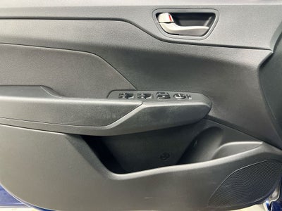 2020 Hyundai Accent SE