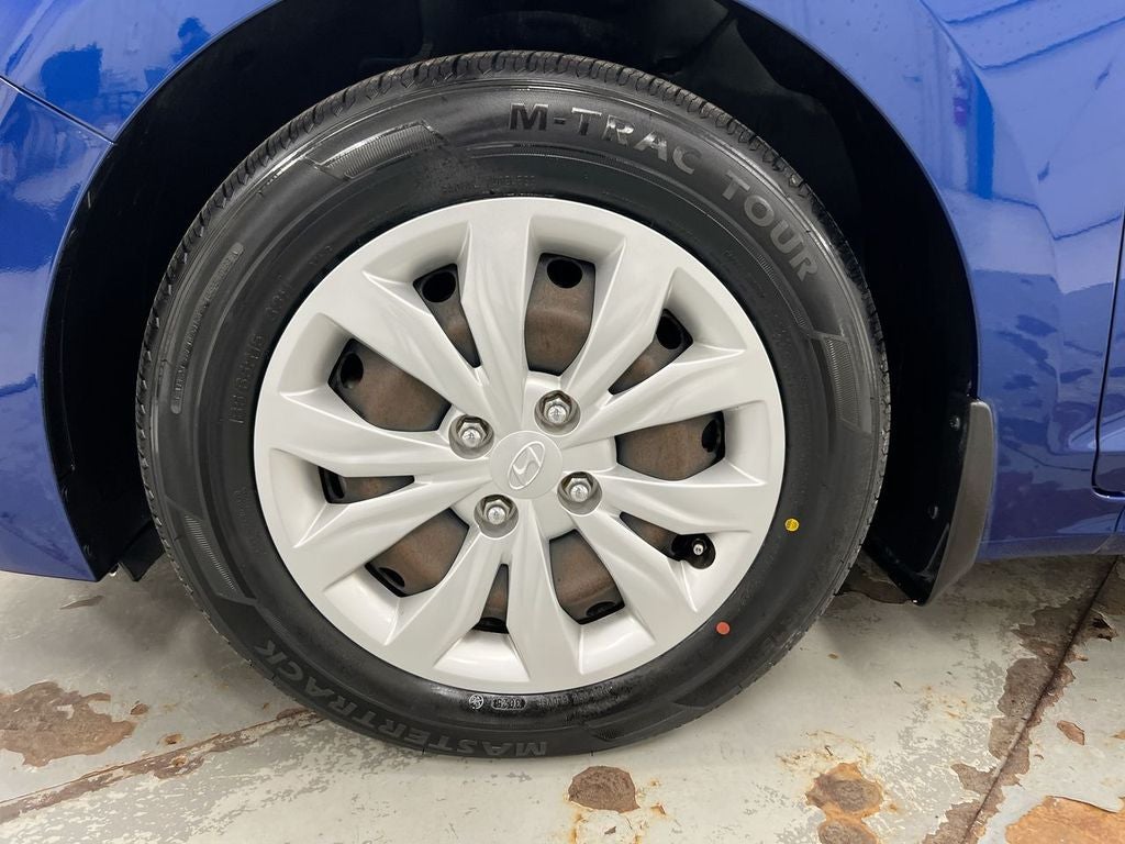 2020 Hyundai Accent SE