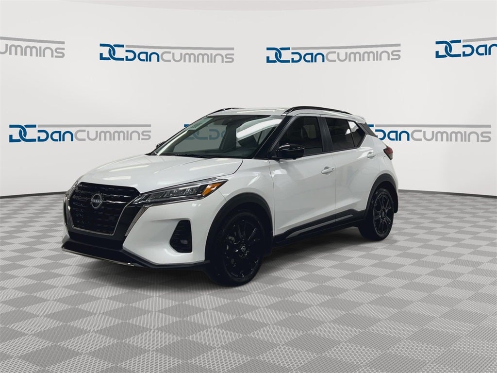 2024 Nissan Kicks SR