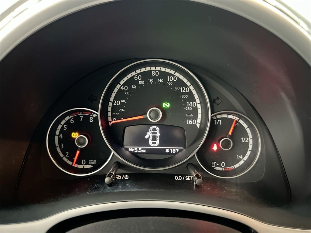 2013 Volkswagen Beetle 2.0 TSi