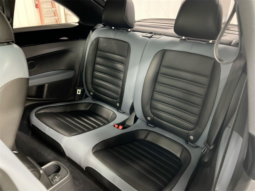 2013 Volkswagen Beetle 2.0 TSi