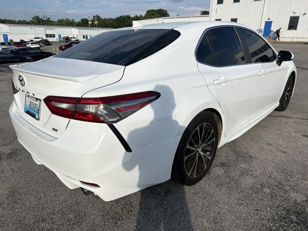 2019 Toyota Camry SE