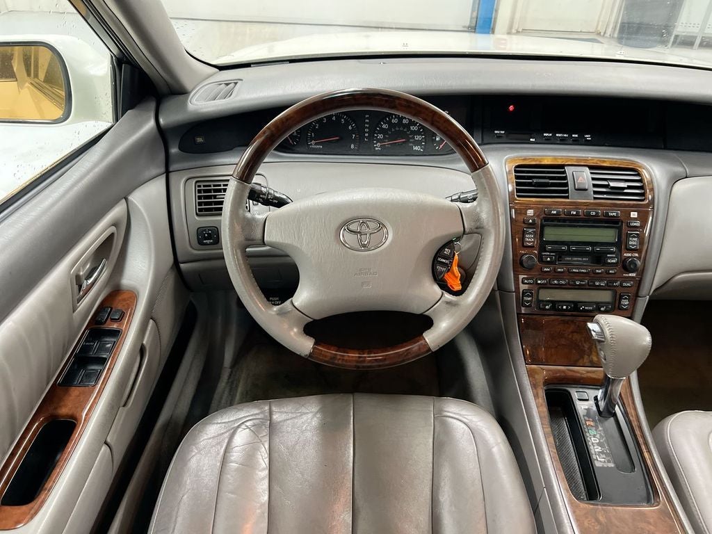 2003 Toyota Avalon XLS