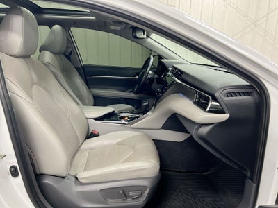 2020 Toyota Camry XSE